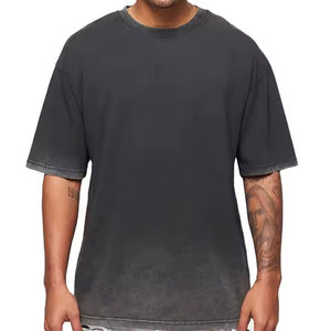 Camiseta Moderna con Efecto Deslavado, 100% Algodón, Diseño Transpirable y Ligero, Perfecta para Atuendos Casuales, Estilo Urbano Moderno - Product Image 1