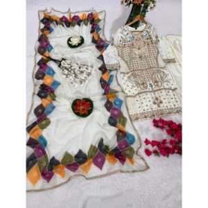 Conjunto de Top y Pantalón Blanco de Fiesta para Mujer de Kavya Fab Designer y Hermoso Dupatta a Juego - Product Image 1