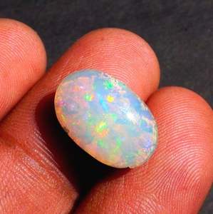 Opale d'Éthiopie jaune naturelle, taille ovale, cabochon, certifiée IGI, 18x11mm, 6,5ct - Product Image 3