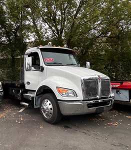 Camión Tractor de Servicio Pesado para Larga Distancia, 6x4, Cabina con Cama, Diésel, para Transporte de Mercancías a Granel - Product Image 5