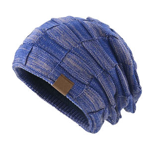 Gorro de punto unisex de lujo, diseño a cuadros, tejido de algodón de alta calidad, cómodo para el invierno y para esquiar. - Product Image 2