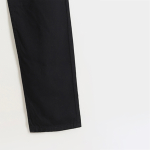 กางเกงผู้หญิงเอวกลางสำหรับฤดูร้อน ระบายอากาศ แห้งเร็ว ผ้าแคนวาส มีเชือกผูก สไตล์ลำลองสำหรับทำงาน รับผลิตแบบ OEM - Product Image 2