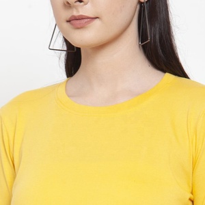 Camiseta Básica Personalizada OEM para Mujer, Cuello Redondo, Manga Tres Cuartos, Color Amarillo Brillante, Top Informal de Algodón - Product Image 6