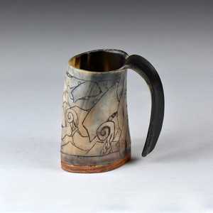 Mug en corne naturelle artisanal, fabriqué à partir de véritable corne de buffle, pour les magasins de détail, les boutiques de cadeaux et l'exportation. - Product Image 1