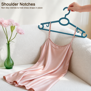 Plastic Clothing <b>Hangers</b> With Hook Anti-Slip Design For Wardrobe <b>Storage</b> Modern Style Rectangle Shape Single Tier - Product Image 2