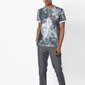 เสื้อยืดสีพิเศษแบบฟอกกรดสำหรับผู้ชาย เนื้อผ้าหนา 100% คอตตอน แห้งเร็ว ระบายอากาศดี สไตล์วินเทจ สตรีทแวร์ แขนสั้น - Product Image 3