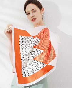 Pañuelos grandes de seda personalizados de alta calidad para eventos, primavera, verano, otoño, pañuelo de seda, poliéster y satén para mujer - Product Image 5