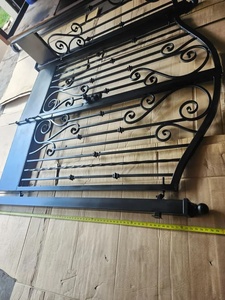 Portail double en fer forgé de style victorien, résistant à la rouille ; très durable, facile à assembler, thermolaqué, adapté à l'extérieur - Product Image 4