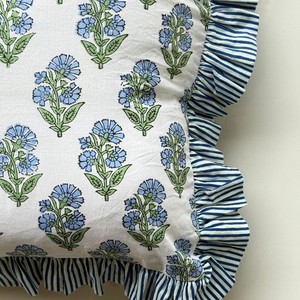 Funda de Cojín con Volantes Florales, Cuadrada, Bordada, 100% Algodón, Estilo Vintage, Cierre de Botones, Decorativa para el Hogar - Product Image 3