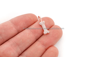 Collier Pendentif Os de Chien Plaqué Or Personnalisé avec Diamants Naturels Sertis, Design Géométrique Tendance et Unique, Bijou de Luxe Tendance - Product Image 5