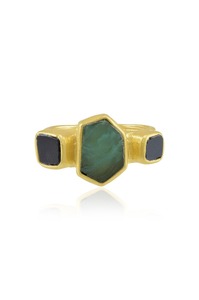 Anillo de Aleación Chapado en Oro con Piedras, Calidad de Exportación, Joyería Elegante, Banda Ajustable, Regalo Perfecto para Mujer, Disponible para la Venta - Product Image 2