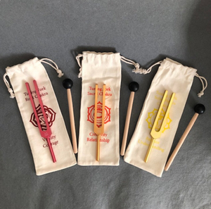 Juego de 3 diapasones en caja de regalo para reparación del ADN, 528 Hz, 639 Hz y 741 Hz, para Chakra Cardíaco, Garganta y Tercer Ojo - Product Image 2