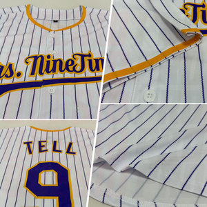 เสื้อเบสบอลแบบกำหนดเอง ชุดยูนิฟอร์มทีมกีฬาวิทยาลัย เสื้อเบสบอลสีขาวลายทางสีม่วง เสื้อเบสบอลสีม่วงทอง - Product Image 2