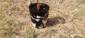 Brûleur d'encens Bakhoor en résine artisanale moderne, style arabe haut de gamme pour la décoration de la maison pendant le Ramadan et l'Aïd - Product Image 6