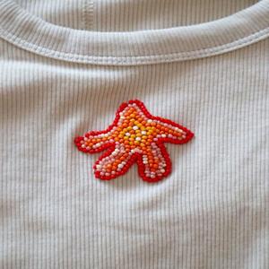 Top Chic Hecho a Mano con Cuentas Decorativas y Patrones de Bordado con Cuentas, Top para Mujer con Estilo de Arte Contemporáneo - Product Image 3