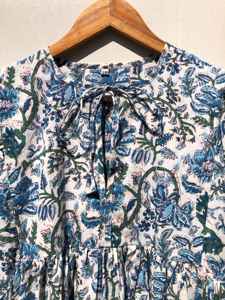 Vestido de Gasa con Estampado Floral en Algodón, Cuello Profundo, Midi, Directo del Mayorista, Ropa de Dormir para Mujer al Mejor Precio - Product Image 2