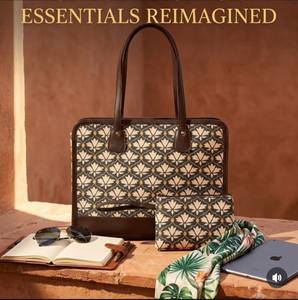 Bolso de Mano Ejecutivo de Lujo Personalizado para Portátil, con Estampado Jacquard de Jaipur, con Bolsillo y Detalles en Cuero, Set de Maletín para Mujer - Product Image 1