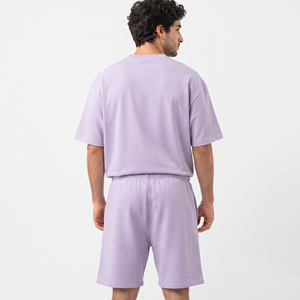 Ensemble deux pièces tendance pour homme : T-shirt imprimé à manches courtes et short, personnalisable avec logo, vente en gros - Product Image 6