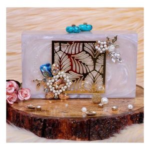 Bolso de Mano de Resina para Mujer, Elegante, para Bodas y Fiestas, Decoraciones para Ocasiones Especiales - Product Image 1