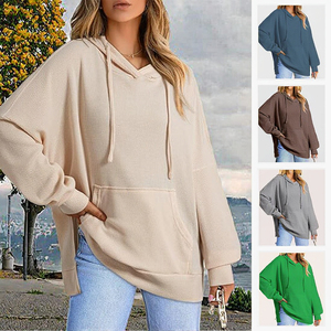Sudadera Casual de Otoño/Invierno para Mujer, con Capucha, Tejido Waffle, Aberturas Laterales, Bolsillos Bordados y Mangas Largas - Product Image 1