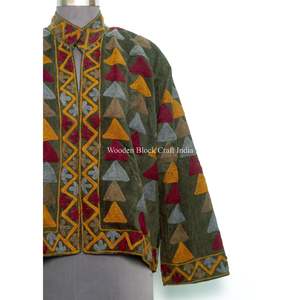 Veste en coton tricoté 100% cotone, motif floral brodé, écologique, respirante, idéale pour l'hiver, pour femmes, best-seller. - Product Image 2