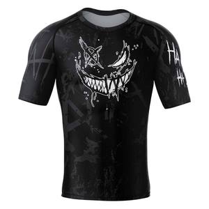 MRI Made Custom Mens Red Black Color Blocked Short Sleeve Rash Guard Quick Dry <b>Compression</b> <b>Shirt</b> for Gym and Sports with OEM - Product Image 3