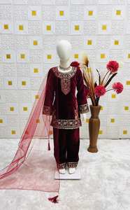 Antra Lifestyle 2026 Salwar Kameez de luxe en velours pour bébés filles |   Broderie Zari en or lourd |   Tenue traditionnelle d'hiver pour mariage ou fête de l'Aïd - Product Image 6