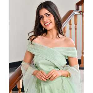 Conjunto de Lehenga Choli Verde Uva XS, Estilo Indio/Pakistaní, en Organza, para Bodas - Product Image 2