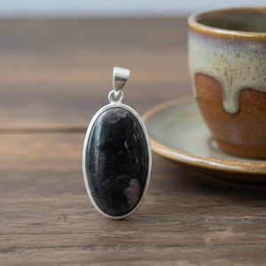Colgante de Plata de Ley 925 con Cabujón Ovalado de Piedra de Sangre Natural, Hecho a Mano, Chapado en Oro Rosa y Oro Amarillo, Joyería de Piedra Curativa para Ella - Product Image 5