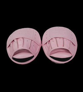 Genuine Leather <b>Focus</b> <b>Pads</b> Curved Punching Mitts Boxing Training Target Hand Shields For Martial Arts Gym - Product Image 4