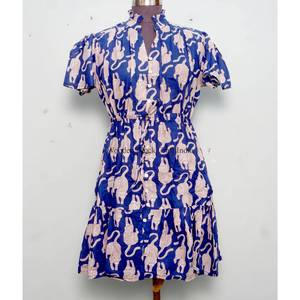 Elegante Vestido Mini de Verano Estilo Bohemio Vintage para Mujer, Hecho a Mano con Algodón Orgánico, Cuello Redondo, Manga Larga, Estampado Floral, Corte en A - Product Image 1