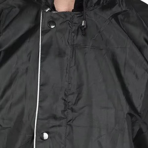 Impermeable Ligero de Primera Calidad, Largo, Plegable, con Capucha, Cierre Rojo, de Poliéster, para Hombre - Product Image 6