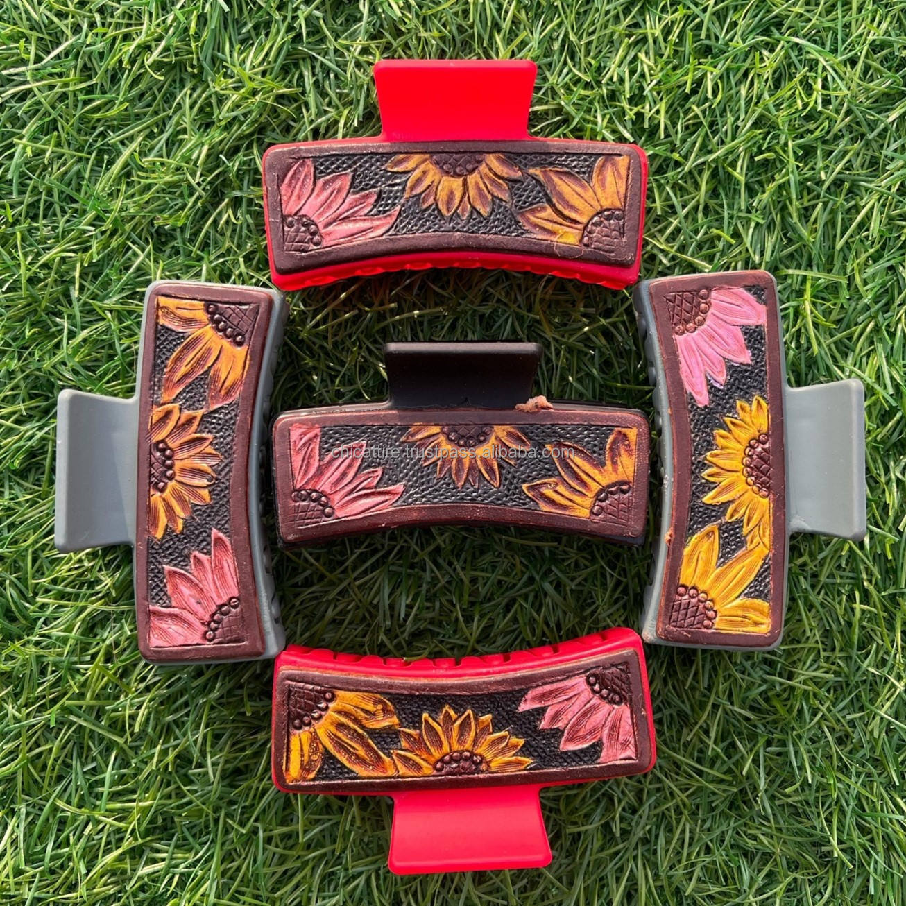 สีน้ำตาล