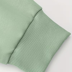 Hoodie streetwear personnalisé pour homme, ensemble sweat-shirt et pantalon de survêtement streetwear effet patchwork usé - Product Image 6