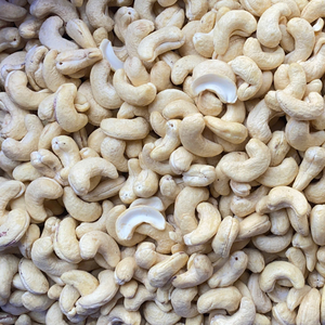 Factory Directly Cashew W180 Cashew Nuts Kaju Badam 1Kg With Custom Packaging From Santigo - Product Image 1