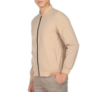 Blouson bomber beige pour homme, coupe classique, style décontracté, col montant, fermeture éclair, matière polyester coupe-vent, idéal pour l'automne - Product Image 2