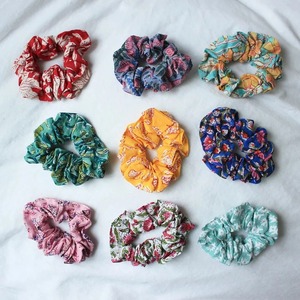 Ensemble de chouchous floraux, élastiques à cheveux doux, accessoires capillaires multicolores pour femmes, usage quotidien, haute qualité - Product Image 1