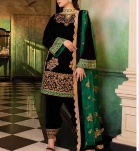 Salwar Kameez pour femmes en velours noir brodé avec des détails dorés, longueur cheville, tenue traditionnelle indienne pakistanaise pour mariage - Product Image 2