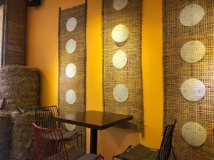 Tapete de Bambú Hecho a Mano, Tejido Natural, Decoración Tradicional para el Hogar, Rollo Artesanal - Product Image 2