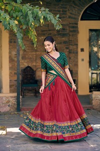 Lehenga Choli de Seda Tasar Estampado con Brillo Icónico para Bodas Tradicionales, Fiestas, Diwali y Graduaciones - Product Image 2