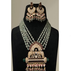 Precioso Juego de Collar y Aretes de Moissanita de Cinco Capas Chapado en Oro de Latón Clásico de la Mejor Calidad para Mujer, Regalo de Compromiso y Boda - Product Image 2