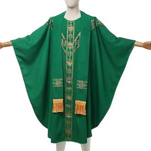 Robes de clergé sur mesure OEM pour les prêtres catholiques, vêtements traditionnels pour les prêtres, chasuble, robe d'église, vêtements respirants - Product Image 4