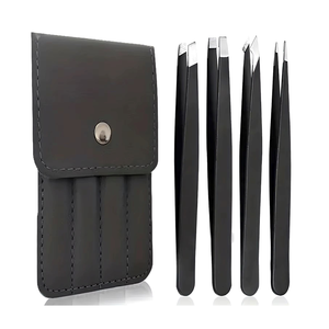 Juego de 4 Recortadoras Profesionales de Acero Inoxidable, Herramientas de Aseo de Precisión para Hombres y Mujeres, Vello Facial y Barbilla - Product Image 1