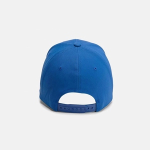 Casquette de baseball bleue à 6 panneaux unisexe en coton ajustée décontractée respirante imperméable en toile avec logo géométrique imprimé par transfert thermique sur le devant - Product Image 2
