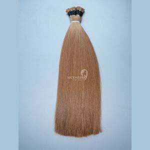 Vente en gros d'extensions de cheveux humains Remy vietnamiens bruts 100% doux et soyeux style de vague naturelle sans silicone - Product Image 4