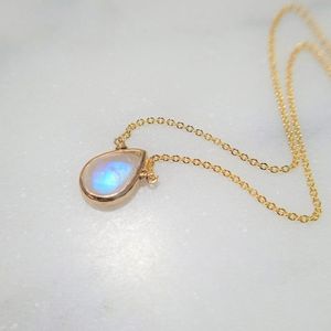 Natural Rainbow <b>Moonstone</b> <b>Pendant</b> 925 Sterling Silver Gold Plated June Birthstone Engagement Handmade Jewelry OEM Exporter India - Product Image 3