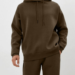 Conjunto Deportivo Marrón Premium - Sudadera con Capucha de Felpa y Pantalones Deportivos - Fabricante de Ropa Personalizada Directo de Fábrica en Sialkot - Product Image 3