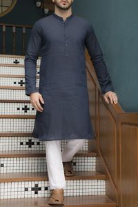 Kurta de Algodón Azul Marino para Hombre, Corte Regular, Largo hasta el Tobillo, Estilo Tradicional Informal de India y Pakistán - Product Image 6