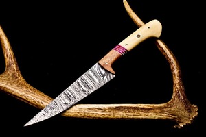 Cuchillo de Caza Hecho a Mano de Acero de Damasco, Hoja de Punta Caída, Mango de Madera, 13 Pulgadas, Borde Biselado Afilado, Uso en Exteriores - Product Image 2