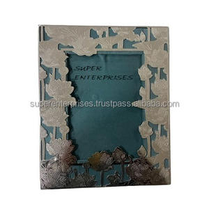 Luxury Aluminium <b>Metal</b> Shell Photo Picture Frame European White Shells Photo Frame High-grade Holiday/Wedding <b>Metal</b> Photo Frame - Product Image 6